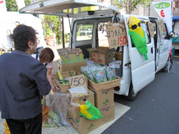 ふくしまから立ち上がろう復興イベント　軽トラマルシェの写真