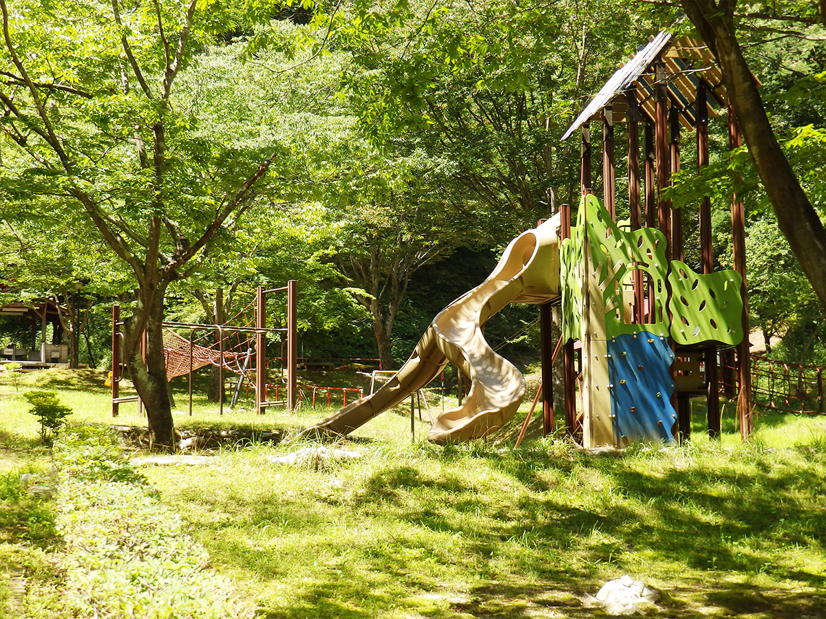 月見館森林公園